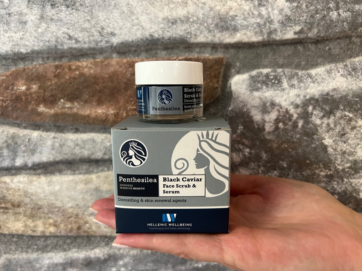 Penthesilea - BLACK CAVIAR FACE SCRUB & SERUM