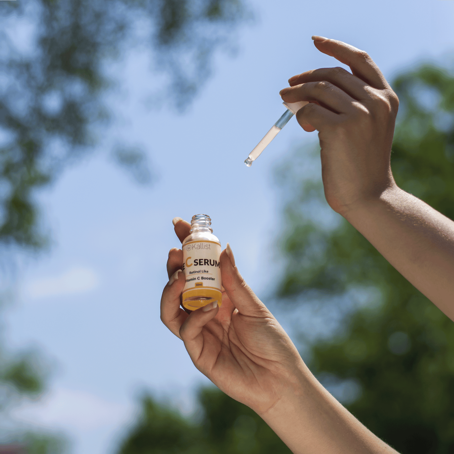 Le Serum – Vitamina C Booster – Ser intensiv pentru liftingul pielii de 24 de ore